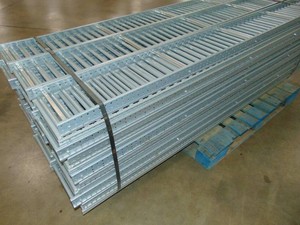 42 Piece Lot of Track Gravity Flow Roller Lane - 92x12x2