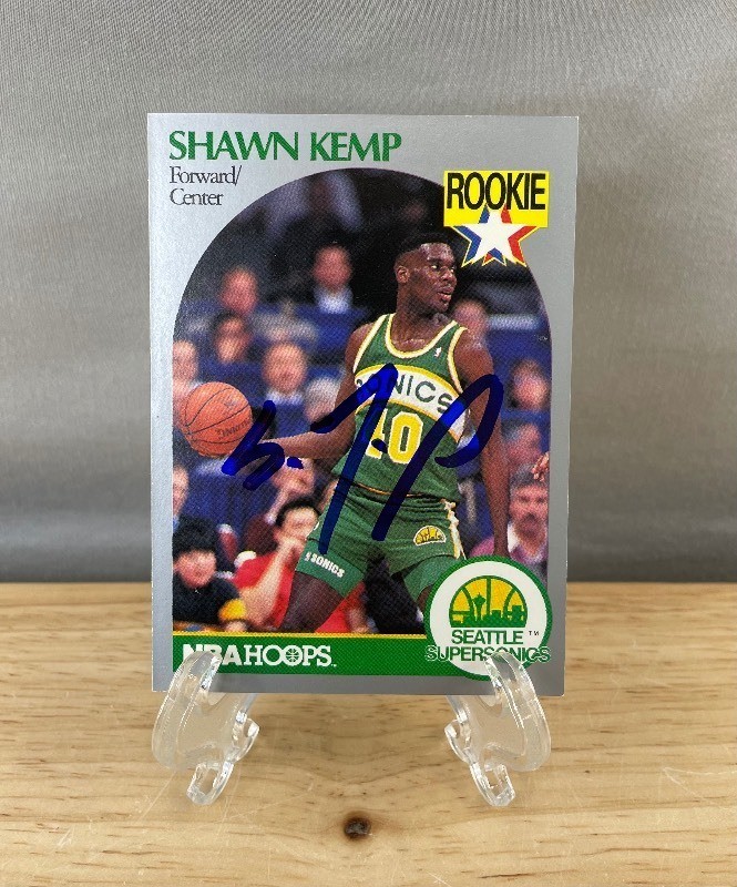 Shawn Kemp Autographed 1990 Hoops NBA Seattle Super Sonics Rookie Basketball Card Q