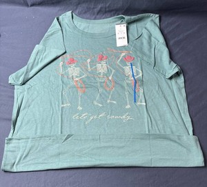 Zoe & Liv Lets Get Rowdy Graphic T-Shirt, Size Adult Large - Brand New