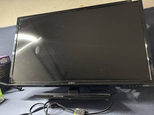 32 Insignia TV with Stand and Remote