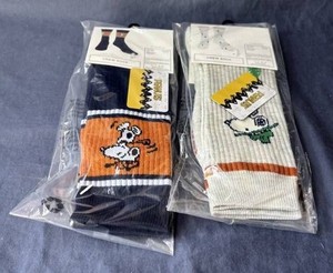 Peanuts Socks Size Adult Shoe Size 6.5-12.5, 2 Pairs Blue & Cream - Brand New