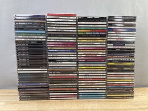 140 CD Music Collection - Garth Brooks, Conway Twitty, Brooks & Dunn, George Straight, Bangles, Steppenwolf, Doris Day Q