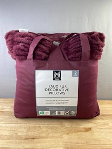 Members Mark Faux Fur Decorative Pillows, 2 Pack - Brand New Q