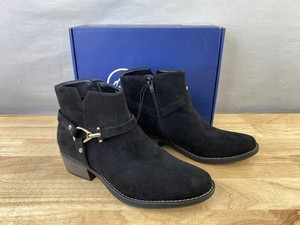 White Mountain Womens Ankle Boot Size 8.5 - Brand New Q