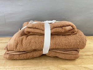 3 Piece Towel Set - Brand New Q
