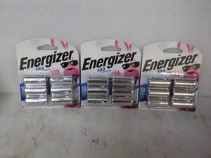 30 Energizer 123 lithium Batteries...