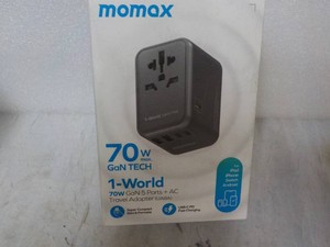 Momax 70W Max 1 World Travel Adapte...