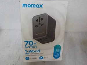 Momax 70W Max 1 World Travel Adapte...