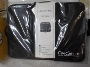 Newport Pro 15.6 Laptop Case and T...