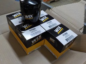6 WIX 57060 Oil Filters...