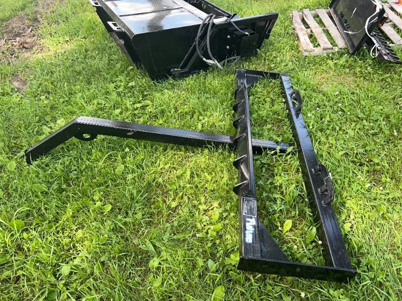 FUTURE Skid Steer Tree Hook Boom (FT-TB72C)