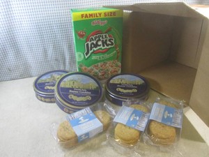 (BR3) Assorted Cookies and Box of C...
