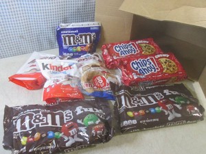 (F-0) Grocery Assortment Past Date...