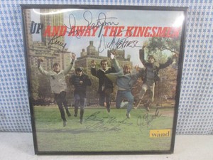 (EC1) Autographed The Kingsman Up A...