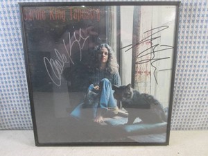 (EC1) Autographed Carole King And James Taylor Tapes...