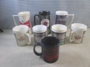 (EW5) Assorted Twins Thermal Cups a...