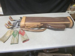 (BSB) Vintage Spalding Golf Bag and...