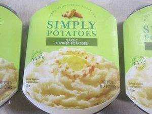 (FRZ) 3 Frozen Simply Potatoes Garl...
