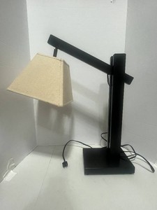 Newer Wooden Flexible Arm Desk Lamp