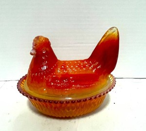 Vintage Boyd Amberina Swirl Glass Hen on Next 6