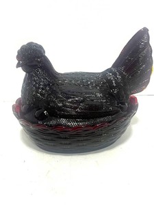 Vintage Westmoreland Deep Red Hen on Nest 6