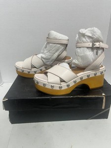 Genuine COACH Astor Semi Matte Calf Chalk Sandal 6M Not original box top