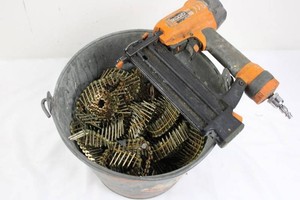 Bostitch Pneumatic Strip Nailer With Bucket of Collated Nails