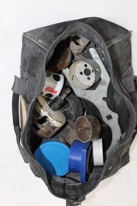 DeWalt Hole Saw & Arbor Mixed Lot in Tool Bag