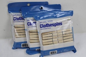 Natural Wood Clothespins (Lot of 3)