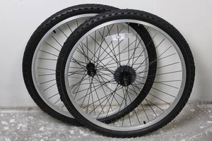 26 X 1.95 Bicycle Wheel Set - Pair