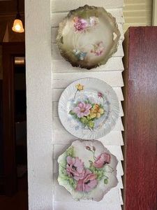 (3) Decorative Plates