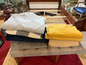 Large Bedding Lot