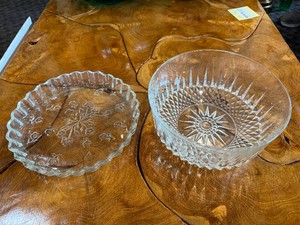 Vintage Anchor Hocking Torte Dish & Arcoroc 9 Diamond Pattern Starburst Bowl