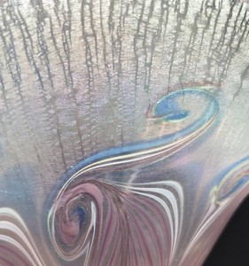 Vandermark Signed Handblown Art Glass Fan Vase 1504A