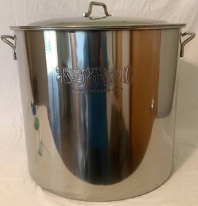 HUGE Bayou Classic Stainless Steel Fish Boil Stock Pot with Removable Basket and DomedVented Lid