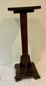 Vintage Art and Crafts Oak Wood plant stand, pedestal