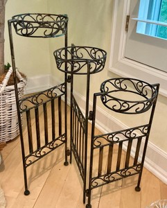 Metal 3 tier plant stand