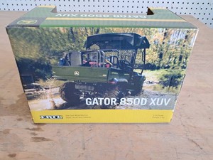 Ertl Gator 850D XUV 1/16 scale