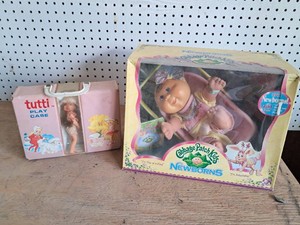 Cabbage Patch Kids Newborn NIB & Tutti Play Case