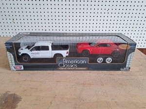 American Classic 124 Scale Pickup & Car