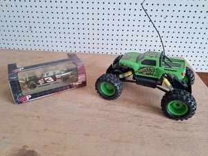 Dale Earnhardt Car & Rock Crawler Pickup