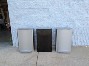 KOHLER 13GAL SENSOR TRASH CAN & 2 STAINLESS STEEL 13GAL STEP TRASH CANS (3 TOTAL)