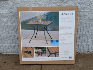 SUNVILLA COMMERCIAL FAUX WOOD TABLE