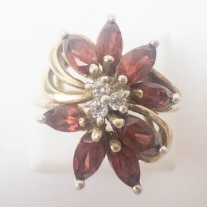Flower Sterling Silver Garnet Ring Size 8