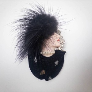 Black Feather and Pearl Lady Brooch Pin