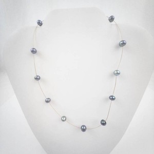 Gold Tone Black Pearl Necklace 15 in