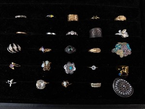 20 Mixed Costume Jewelry Rings