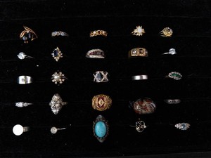 20 Mixed Costume Jewelry Rings