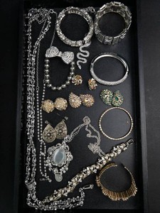 Mixed Costume Jewelry Lot With Necklaces, Bracelets & Earrings