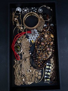Costume Jewelry Mixed Lot
